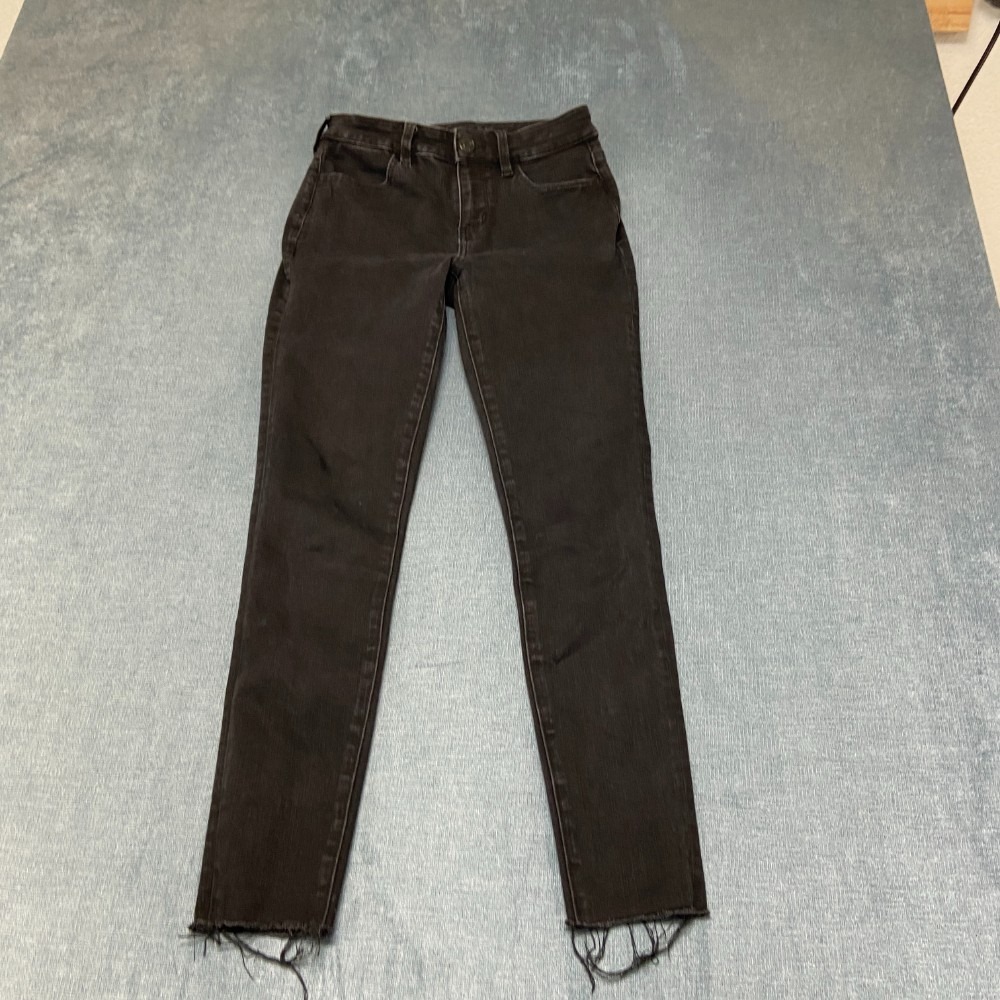 American Eagle Outfitters The Dream Jeans Womens 4 26x26.5 Black Stretch Raw Hem